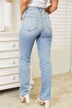 Load image into Gallery viewer, Judy Blue Full Size High Waist Jeans